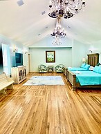 Coast Oaks Cottage 7 1 Bedroom Cottage by RedAwning