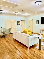 Coast Oaks Cottage 7 1 Bedroom Cottage by RedAwning