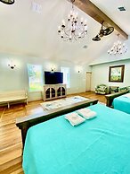 Coast Oaks Cottage 7 1 Bedroom Cottage by RedAwning