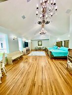 Coast Oaks Cottage 7 1 Bedroom Cottage by RedAwning