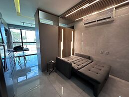 Atlantis Praia Suite 201