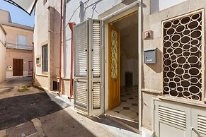 4001 Il Vicoletto by Barbarhouse