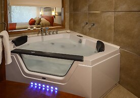 Huenú by DOT Boutique