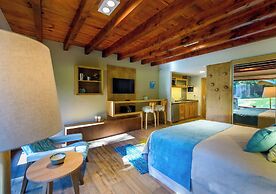 Huenú by DOT Boutique