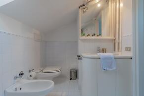 Casa Elena by Wonderful Italy