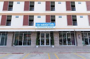 Nicha Residence Hotel