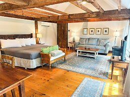 Black Walnut Inn