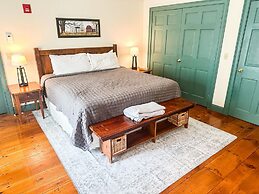 Black Walnut Inn