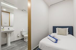 Exclusive Apartment with rooftop pool