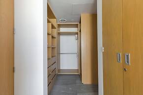 Exclusive Apartment with rooftop pool