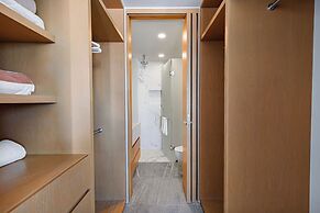 Exclusive Apartment with rooftop pool