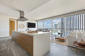 Exclusive Apartment with rooftop pool