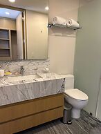 Exclusive Apartment with rooftop pool