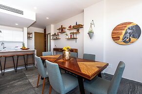 Exclusive Apartment with rooftop pool