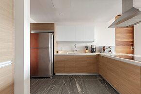 Exclusive Apartment with rooftop pool