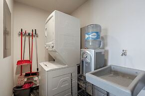 Exclusive Apartment with rooftop pool