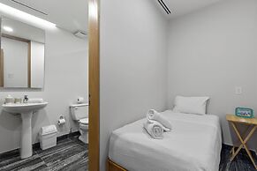 Exclusive Apartment with rooftop pool