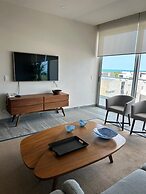 Exclusive Apartment with rooftop pool