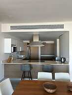 Exclusive Apartment with rooftop pool