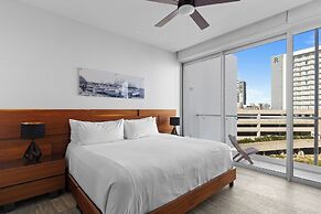 Exclusive Apartment with rooftop pool