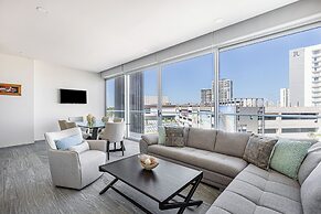 Exclusive Apartment with rooftop pool