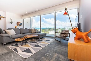 Exclusive Apartment with rooftop pool