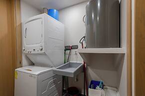 Exclusive Apartment with rooftop pool