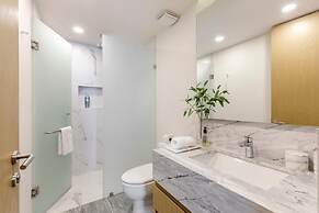 Exclusive Apartment with rooftop pool