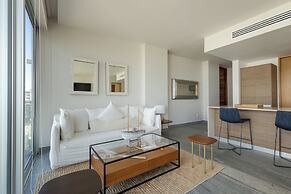 Exclusive Apartment with rooftop pool