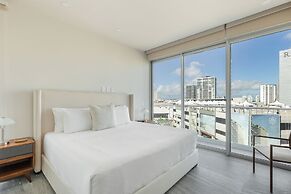 Exclusive Apartment with rooftop pool