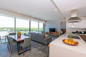 Exclusive Apartment with rooftop pool