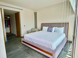 Exclusive Apartment with rooftop pool