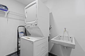 Exclusive Apartment with rooftop pool