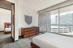 Exclusive Apartment with rooftop pool