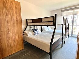 Exclusive Apartment with rooftop pool