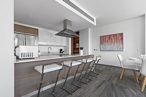 Exclusive Apartment with rooftop pool