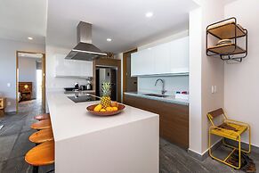 Exclusive Apartment with rooftop pool