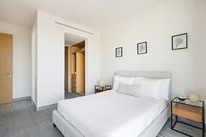 Exclusive Apartment with rooftop pool