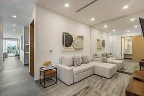 Exclusive Apartment with rooftop pool