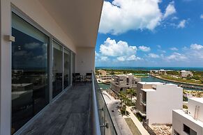 Exclusive Apartment with rooftop pool
