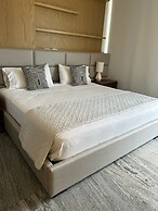 Exclusive Apartment with rooftop pool