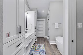 Peaceful Pelican 117 TEA