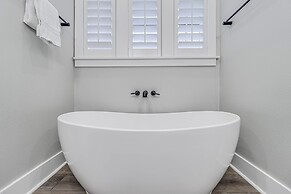 Peaceful Pelican 117 TEA