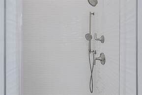 Southern Sandcastle 129 STA