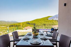 Villa w Pool BBQ Garden 5 min to Phellos in Kas