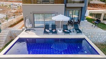 Villa w Pool BBQ Garden 5 min to Phellos in Kas