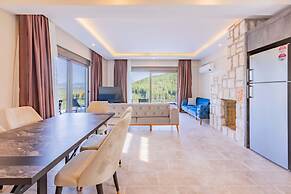 Villa w Pool BBQ Garden 5 min to Phellos in Kas