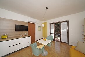 I Girasoli D10 by Wonderful Italy