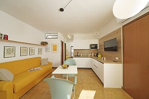 I Girasoli D10 by Wonderful Italy