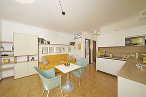 I Girasoli D10 by Wonderful Italy